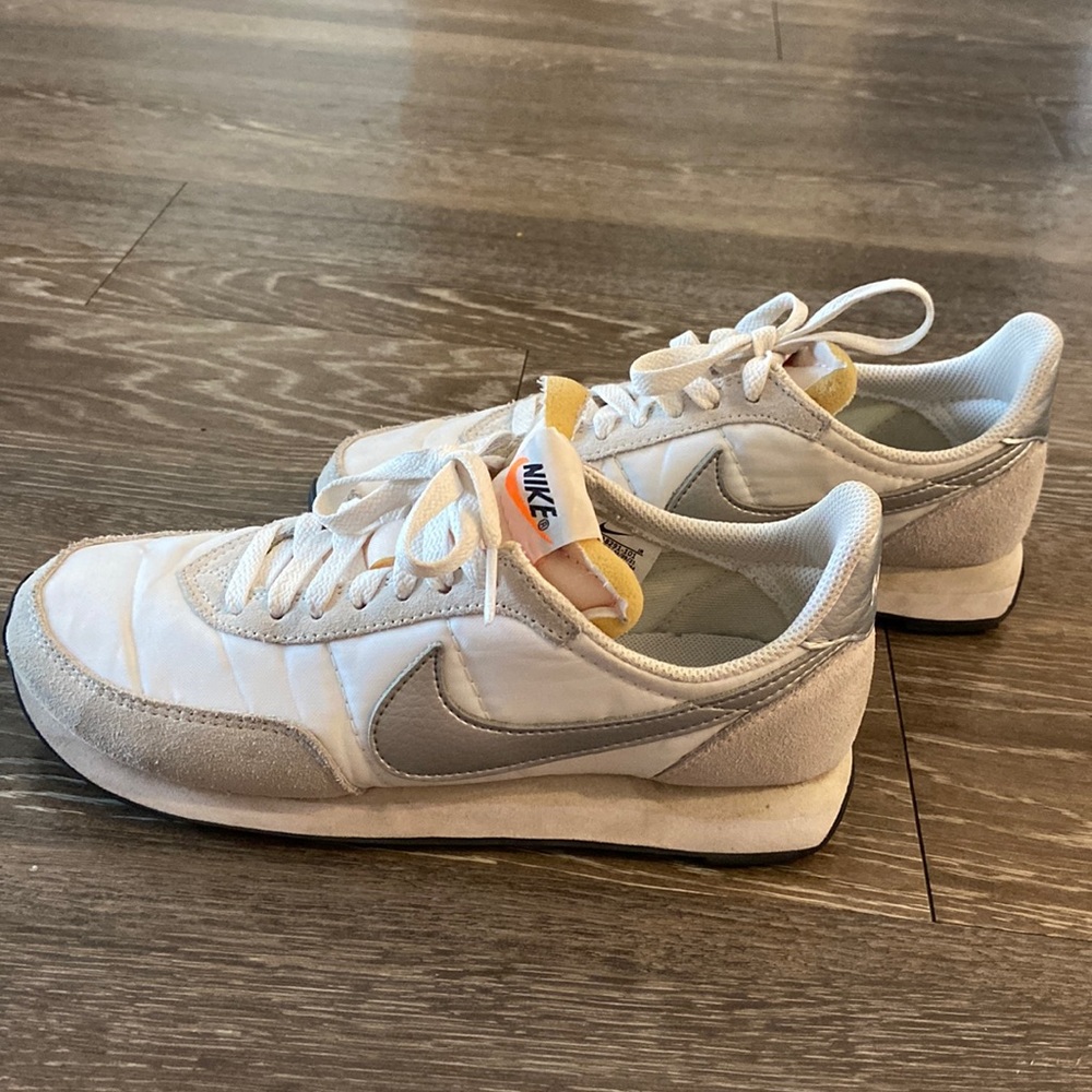 Nike Daybreak Sneakers